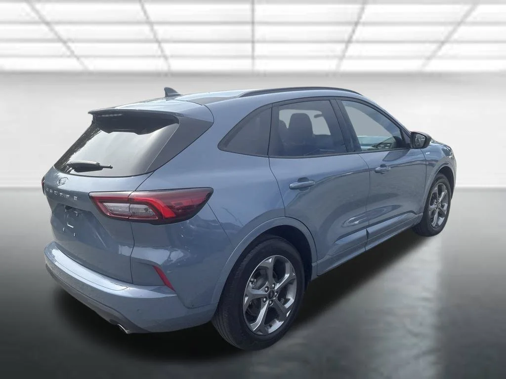 Used 2024 Blue Ford ST-Line image 12