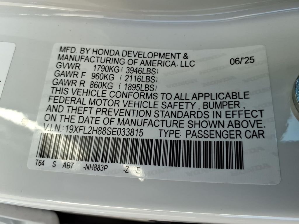 2025 Honda Civic Hatchback Sport - Photo 17