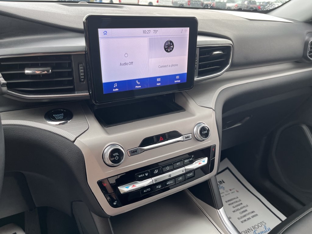 Used 2023 White Ford XLT image 17