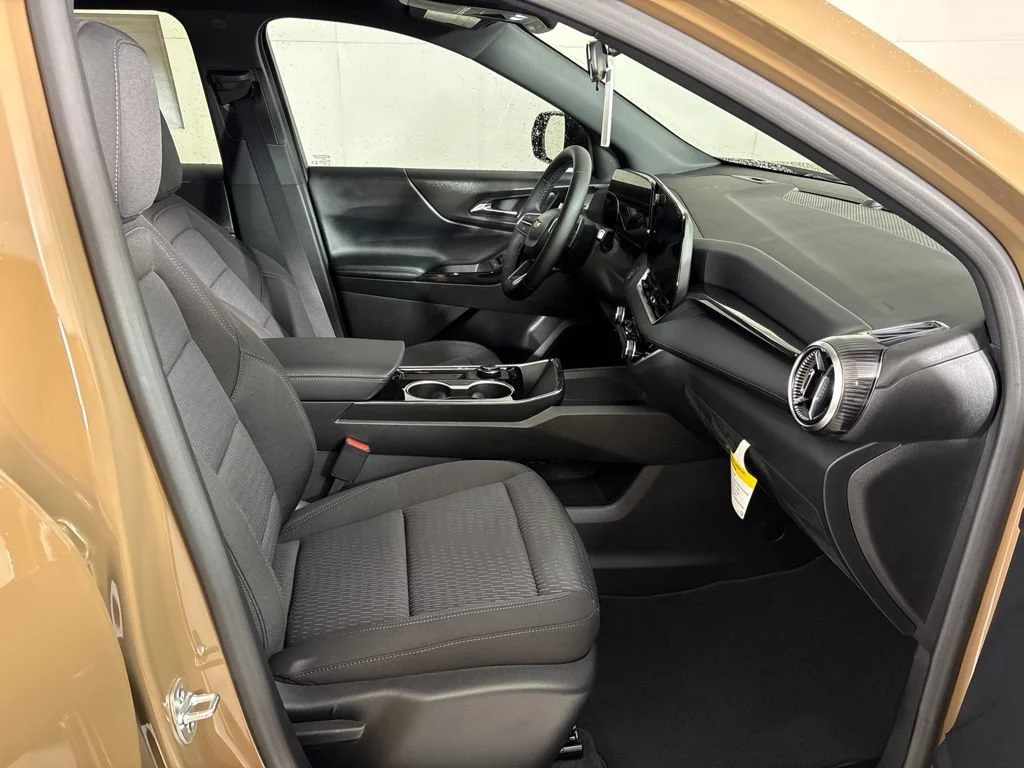 New 2027 Autumn Harvest Metallic Chevrolet LT image 19