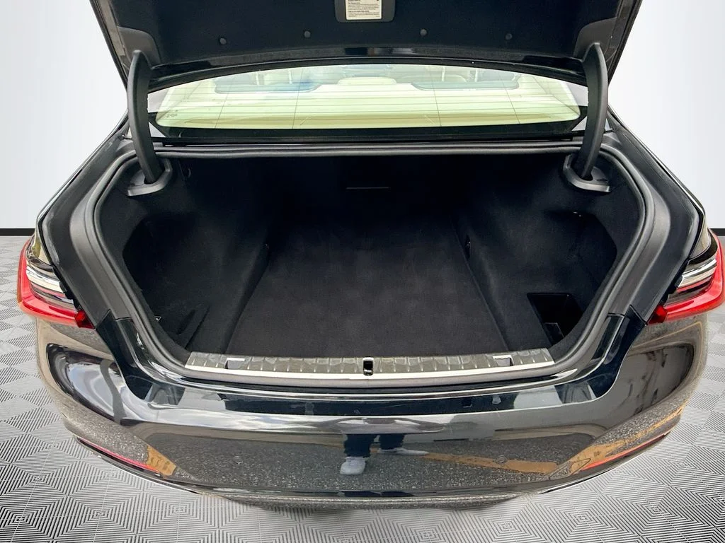 Used 2020 Black BMW 740i image 30
