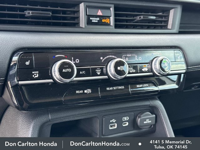 Used 2025 Platinum White Pearl Honda Touring image 24
