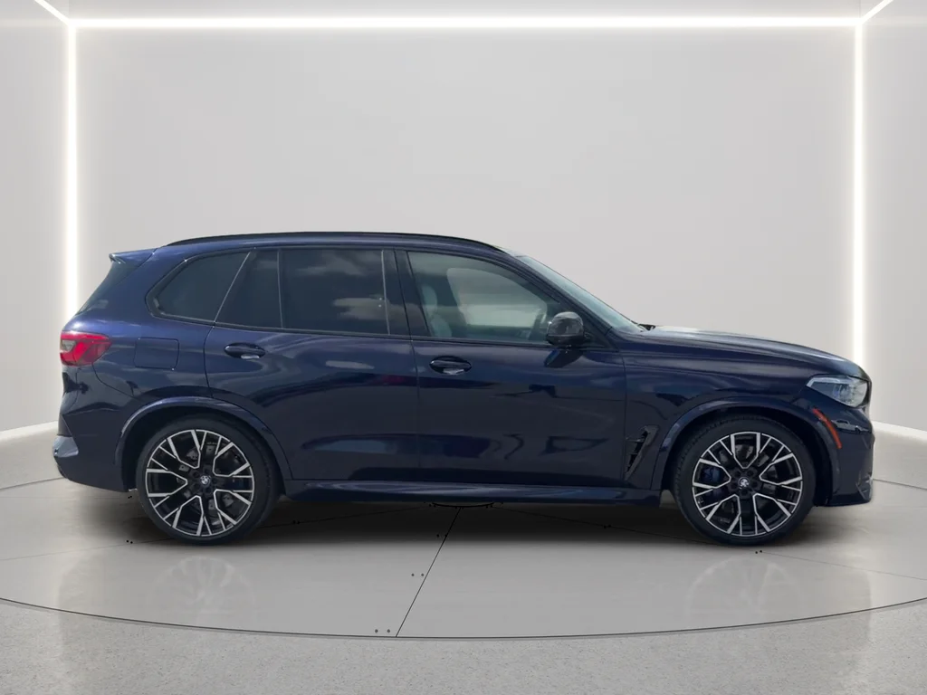 Used 2020 Blue BMW Competition image 4
