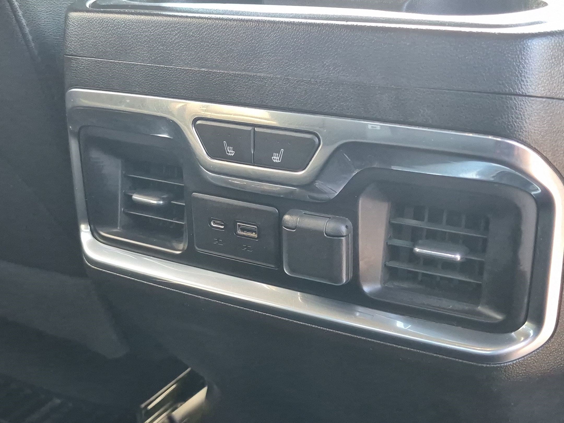 Used 2021 SHADOW GRAY METALLIC Chevrolet LTZ image 29