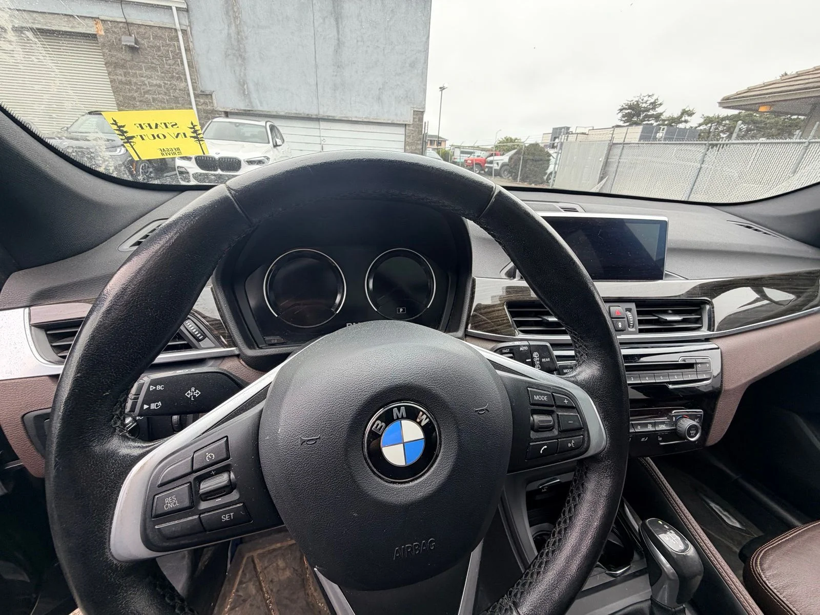 Used 2018 Black BMW xDrive28i image 5