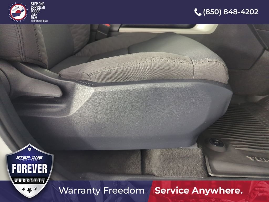 Used 2025 White Toyota SR5 image 35