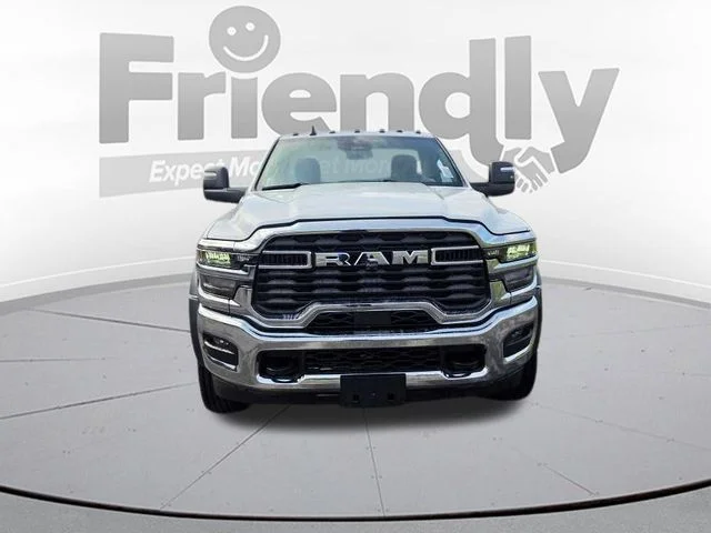 New 2026 Bright White Clear-Coat Exterior Paint RAM Tradesman image 2