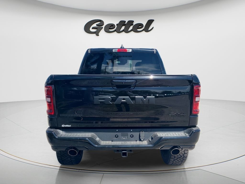 New 2026 Diamond Black Crystal Pearl-Coat Exterior Paint RAM Big Horn/Lone Star image 11
