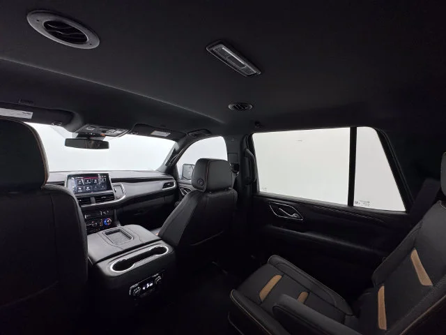 Used 2024 Summit White GMC AT4 image 44