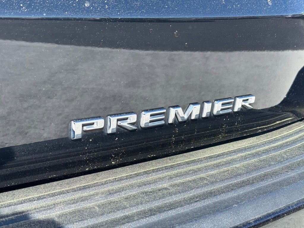 2024 Chevrolet Suburban Premier - Photo 14