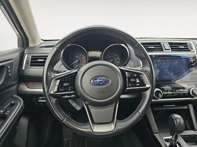 2019 Subaru Outback Limited - Photo 9