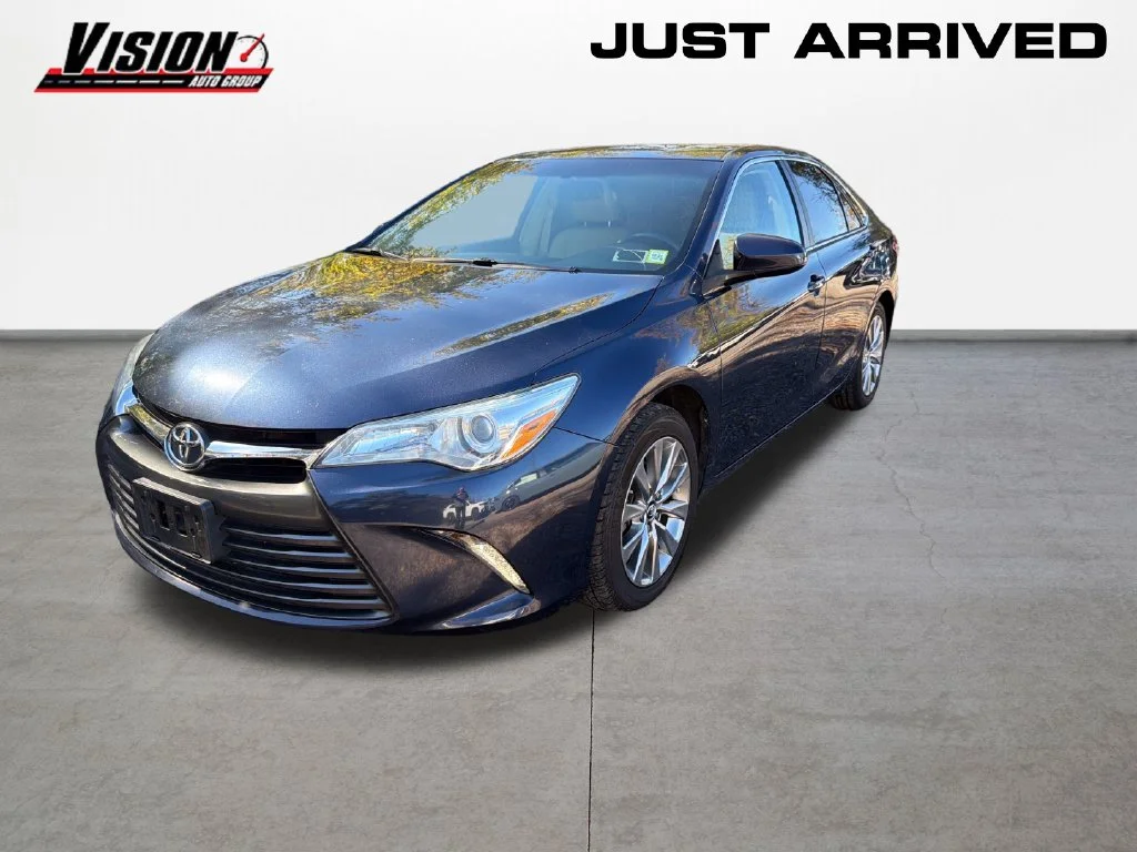 Used 2017 Blue Toyota XLE image 1
