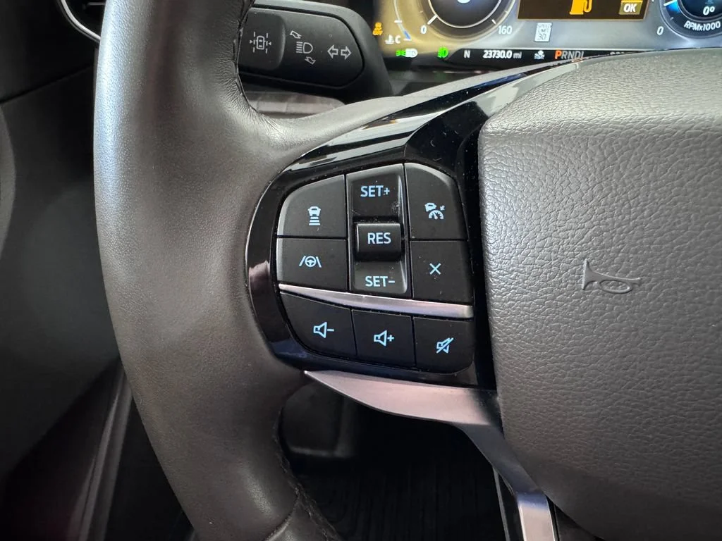 2024 Ford Explorer Platinum - Photo 16