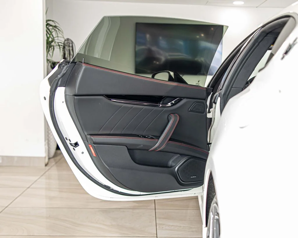 Used 2023 White Maserati Modena Q4 image 38