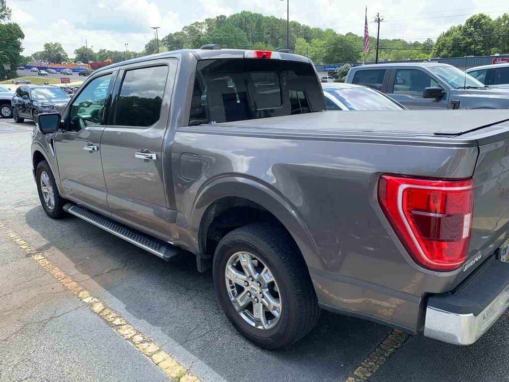 Used 2021 Gray Ford XLT image 3