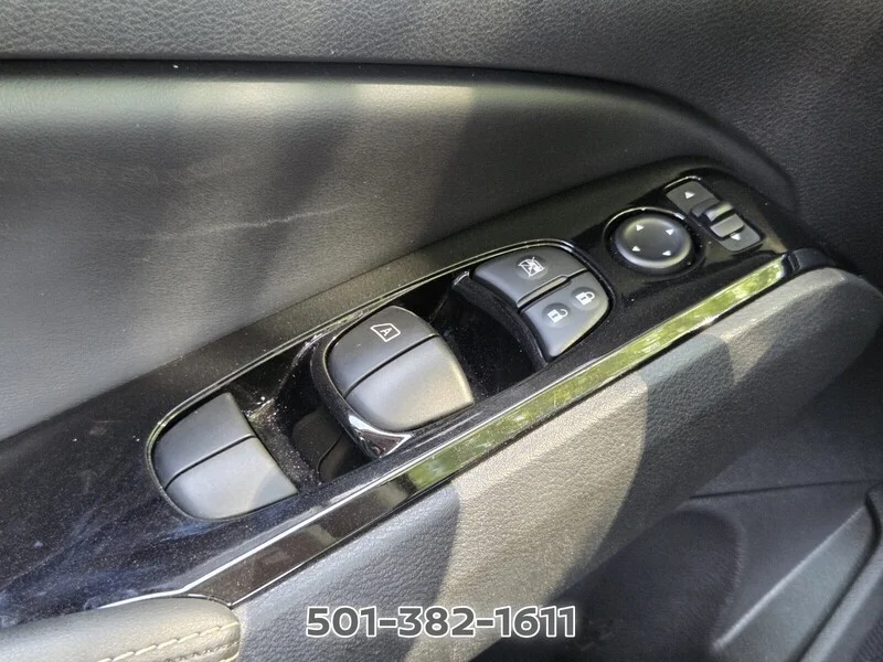 Used 2024 Brilliant Silver Metallic NISSAN 2.5 SL SEDAN image 32