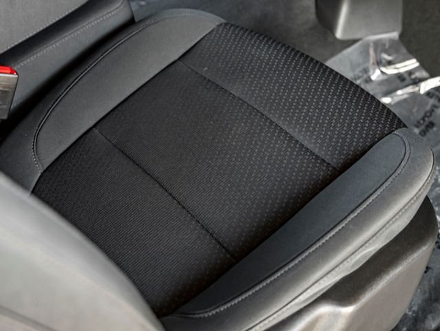 Used 2021 Satin Steel Metallic Chevrolet Custom image 39