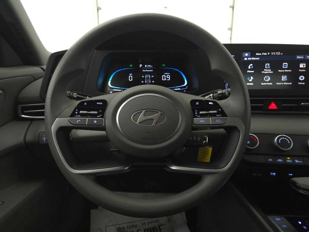 Used 2025 Intense Blue Hyundai SE image 19