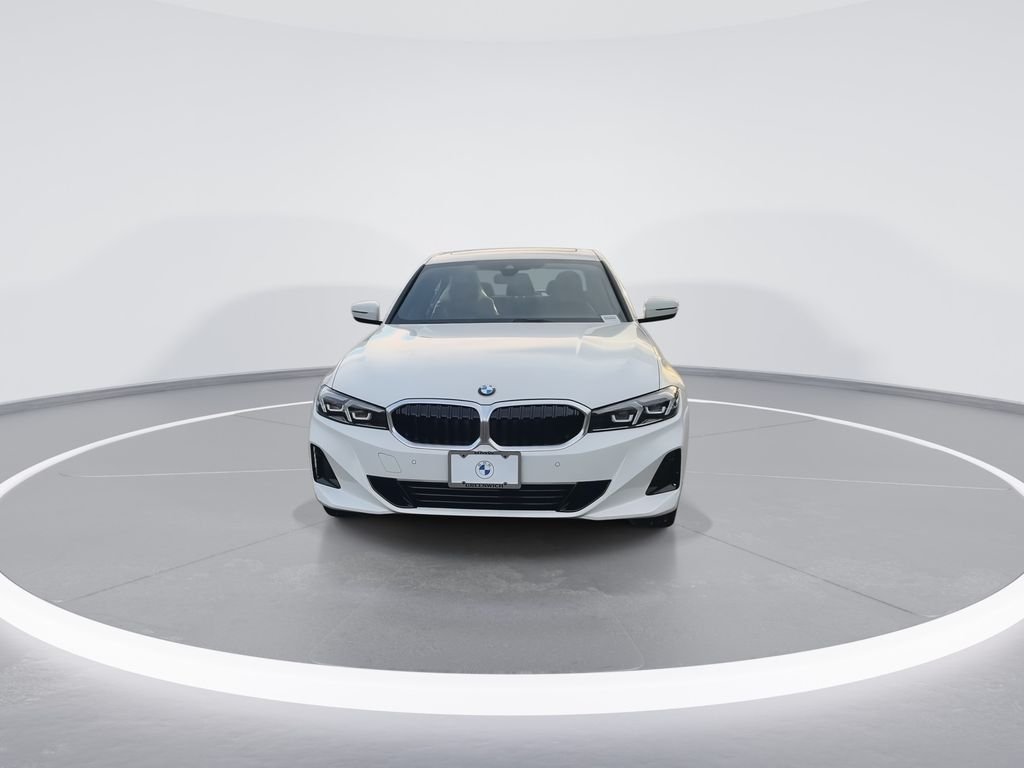 Used 2026 White BMW 330i xDrive image 3
