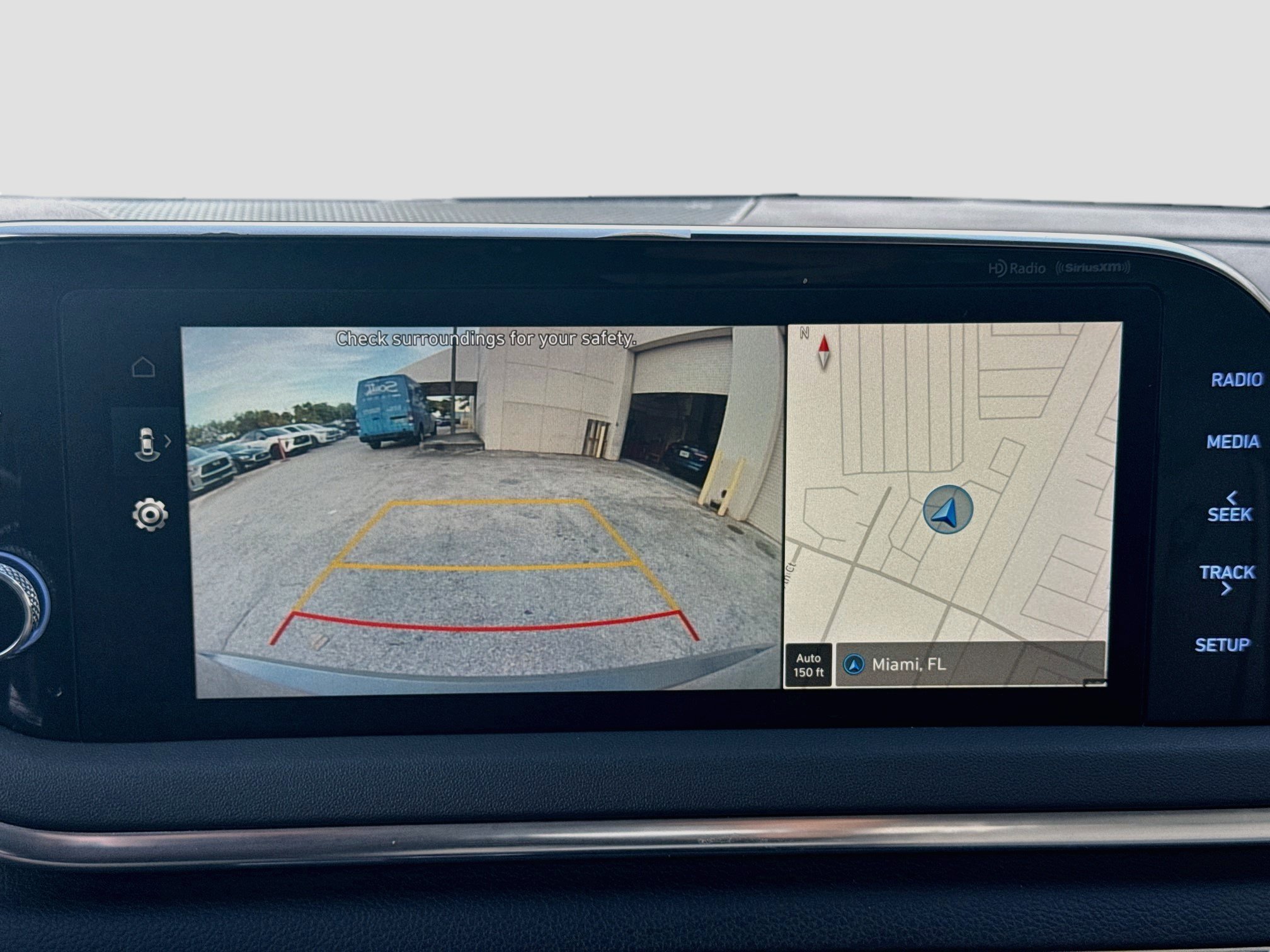 Used 2023 Hampton Gray Hyundai SEL image 11