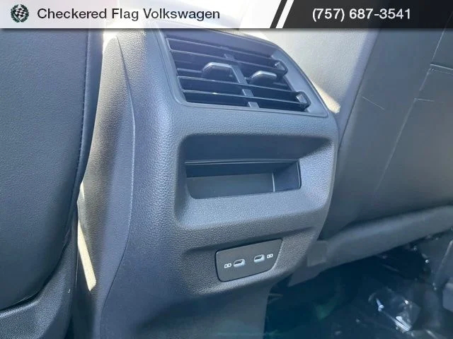 New 2026 White Volkswagen 2.0T SE image 31