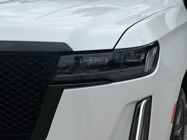 Used 2024 Crystal White Tricoat Cadillac 4WD Sport image 9
