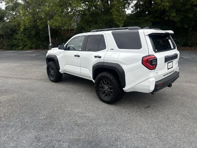 Used 2026 White Toyota SR5 image 7