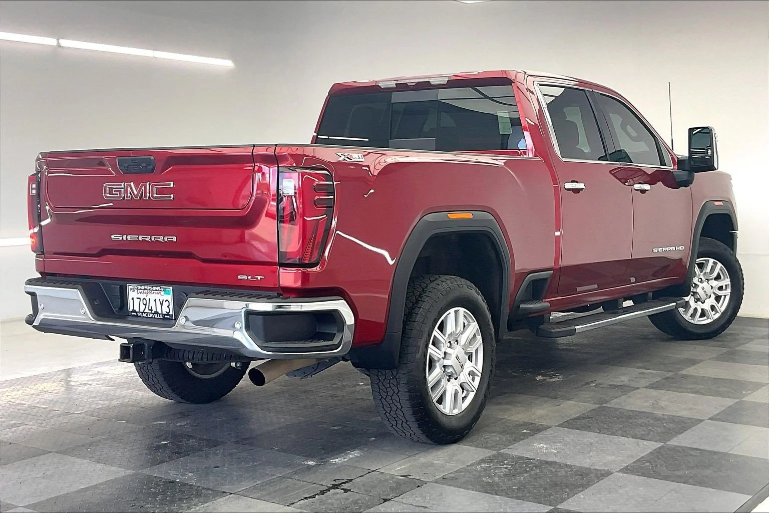 Used 2024 Volcanic Red Tintcoat GMC SLT image 13
