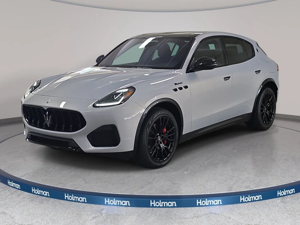 Used 2025 Bianco Maserati Modena image 1
