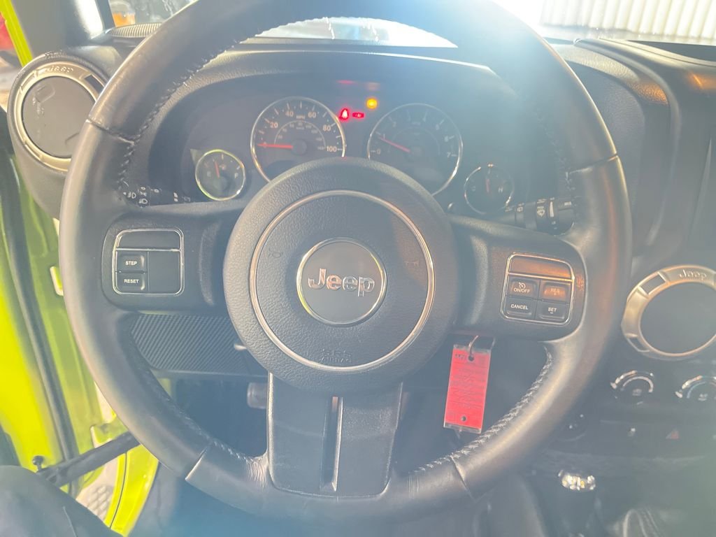 Used 2017 Green Jeep Unlimited Sahara image 20