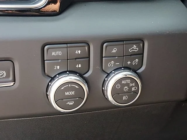 New 2026 Sterling Metallic GMC Denali Ultimate image 20
