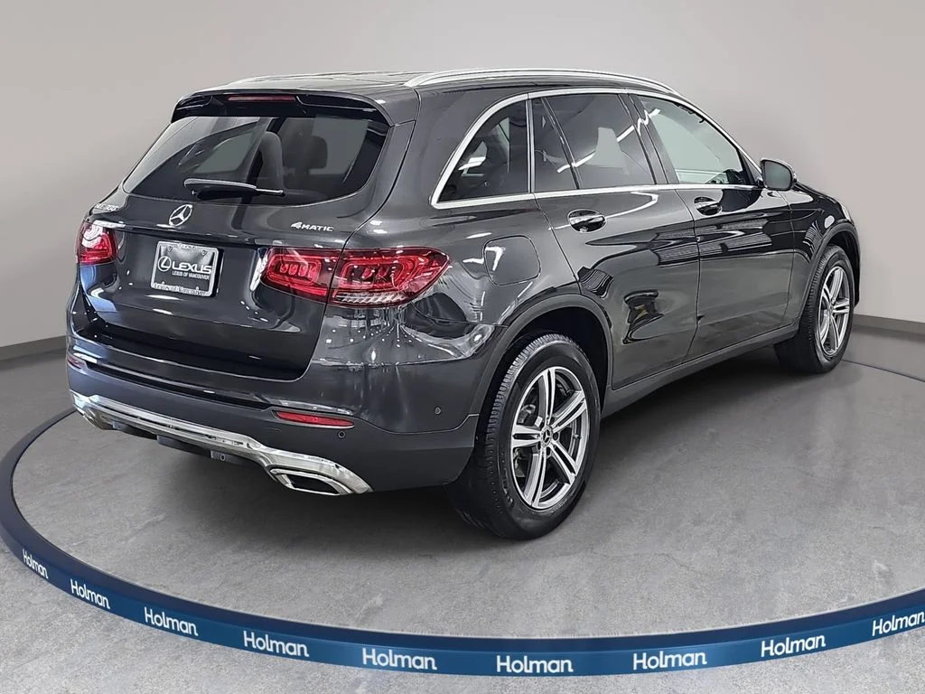 Used 2020  Mercedes-Benz GLC 300 image 6
