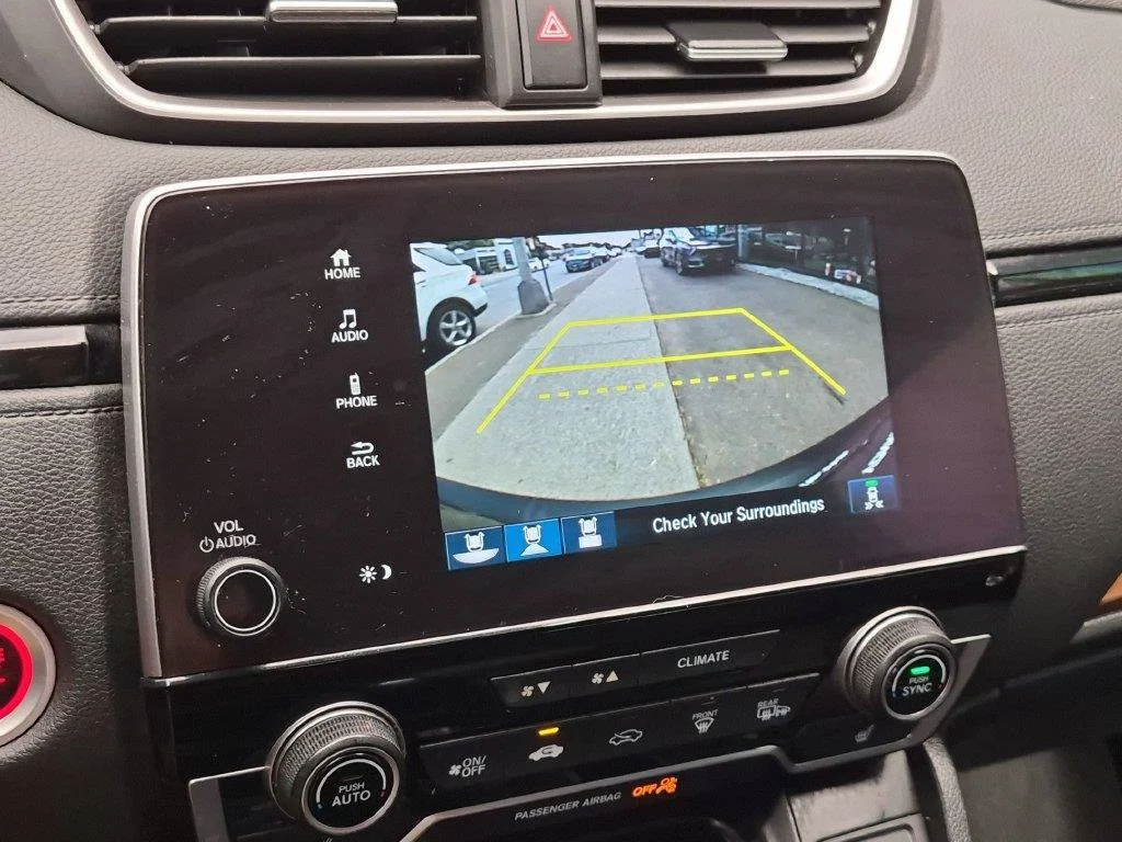 Used 2018  Honda EX image 16