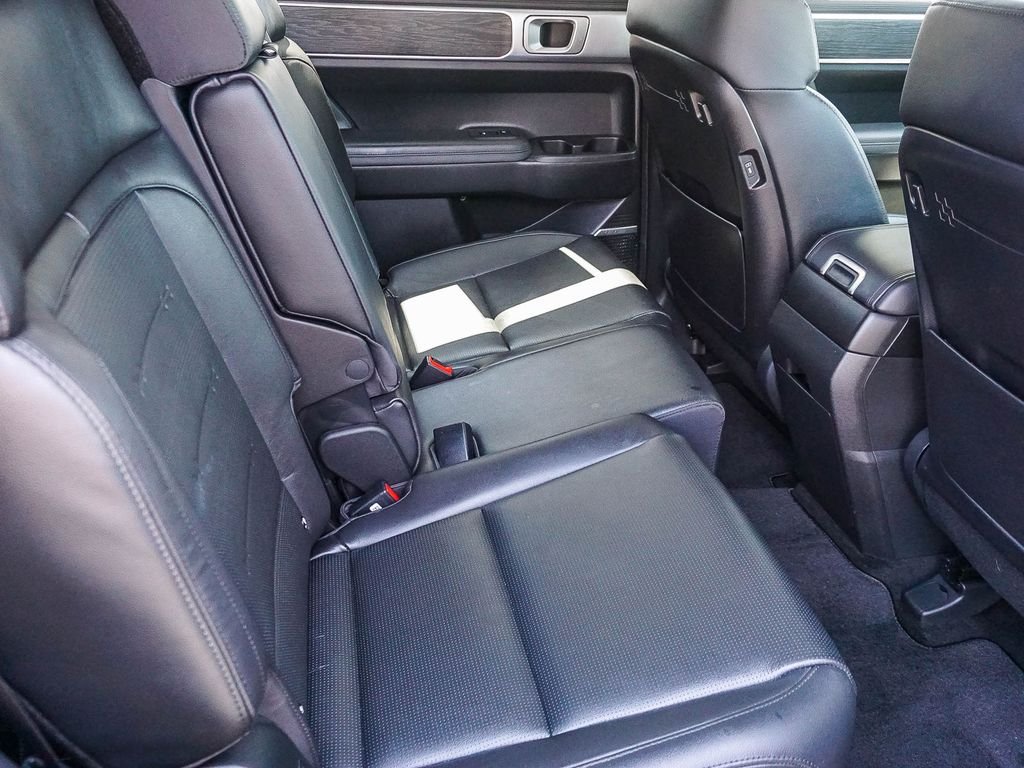 Used 2025 Blue Hyundai Limited image 14