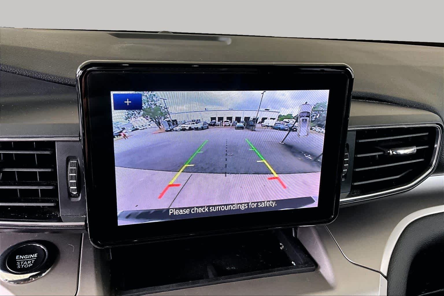 Used 2022 Iconic Silver Ford XLT image 29