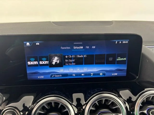 New 2026 Polar White Mercedes-Benz GLA 250 image 68