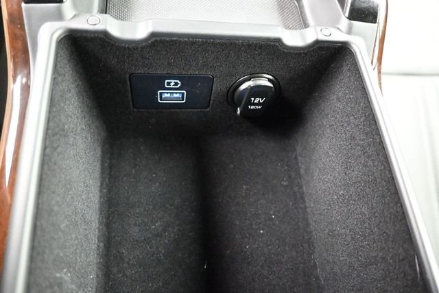 Used 2019 Gray Genesis 3.3T Premium image 20