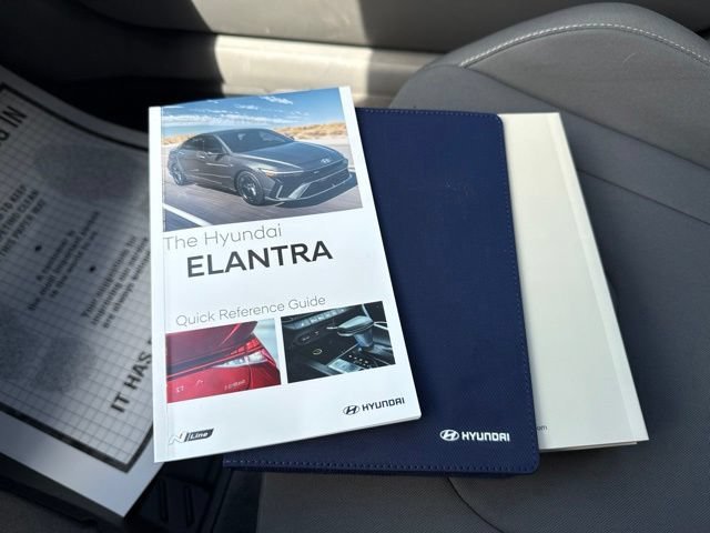 2025 Hyundai Elantra SEL - Photo 24