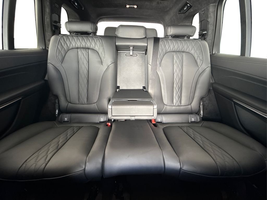 2026 BMW X7 M60i - Photo 20