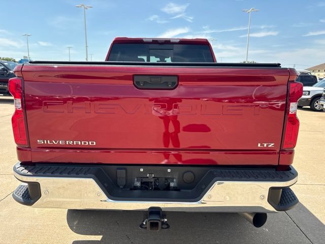 2021 Chevrolet Silverado 2500HD LTZ - Photo 4