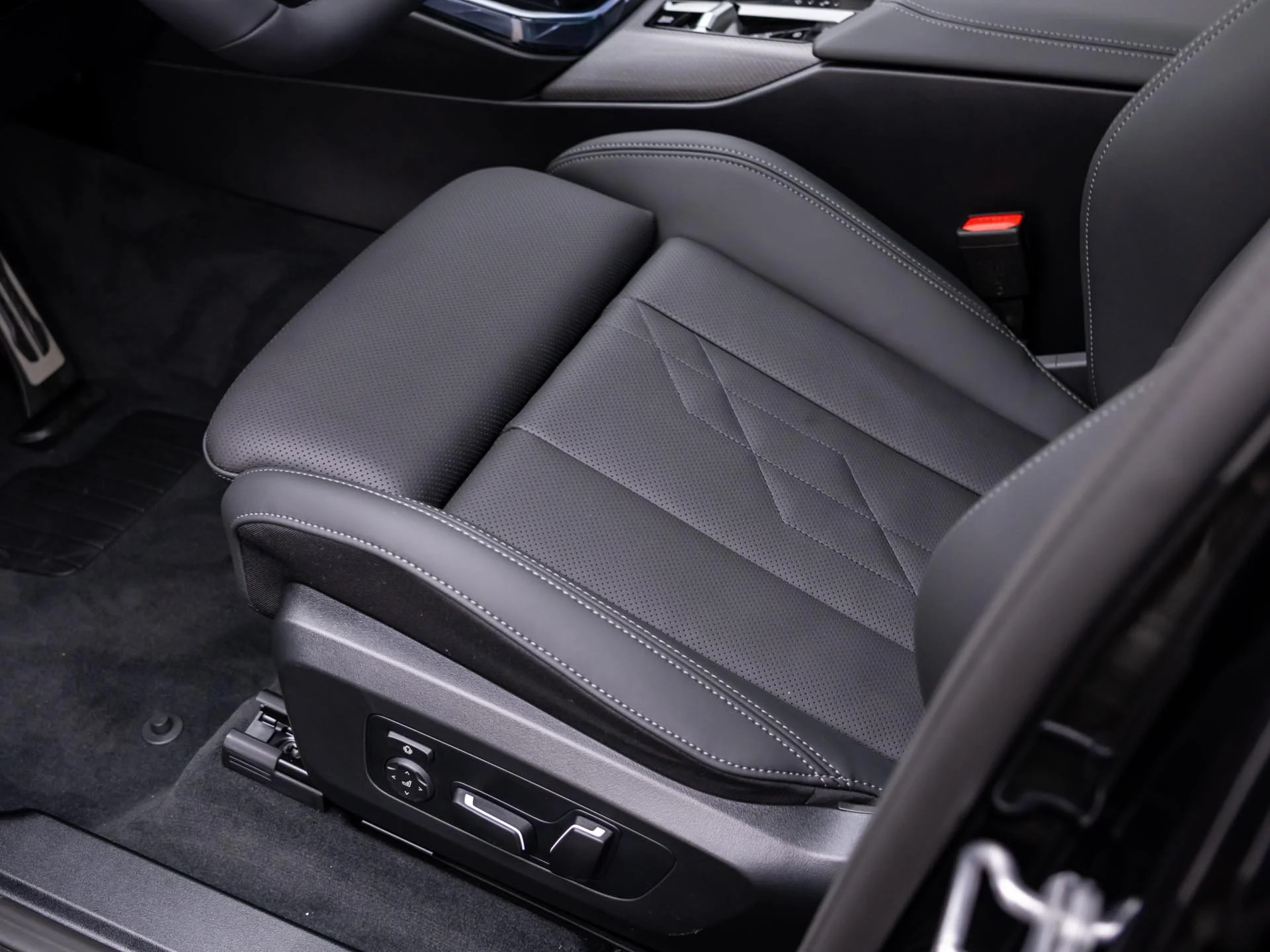 New 2026 Black BMW 30 xDrive image 15
