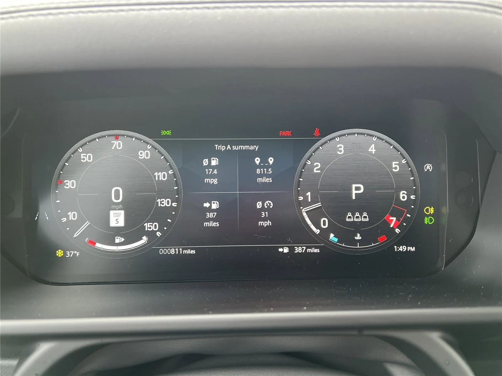2026 Land Rover Defender S - Photo 9