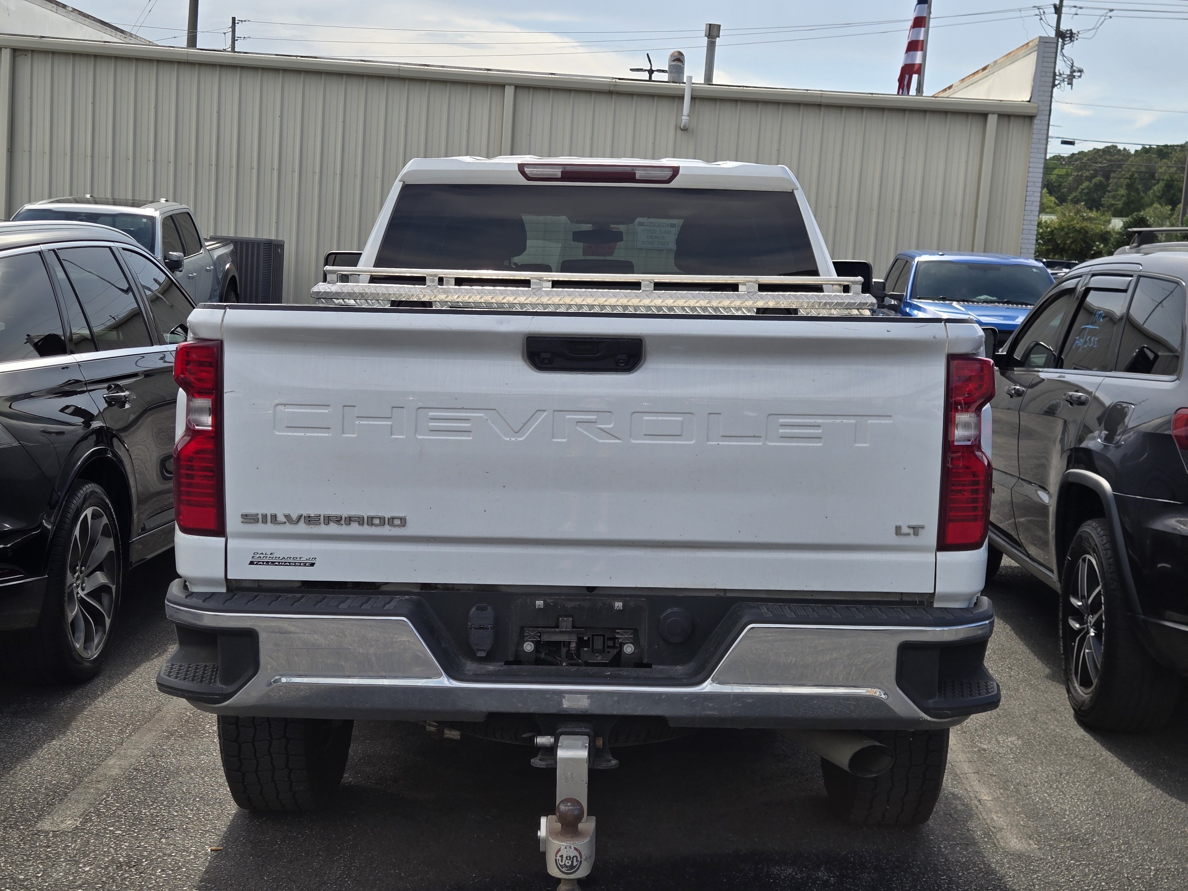 Used 2023 Summit White Chevrolet LT image 5