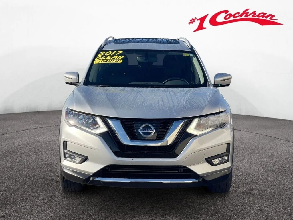 Used 2017 Brilliant Silver Nissan SV image 35