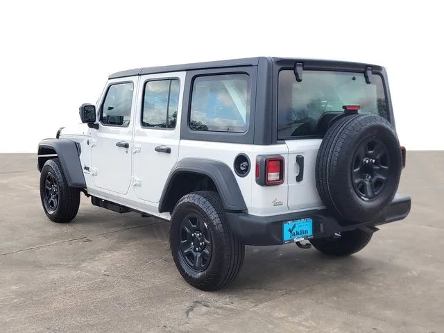 New 2026 Bright White Clear-Coat Exterior Paint Jeep Sport image 3