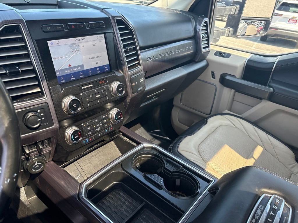 Used 2021 White Ford Limited image 19