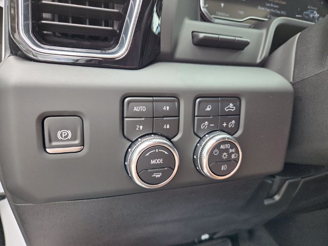 2025 GMC Sierra 3500HD Denali Ultimate - Photo 23