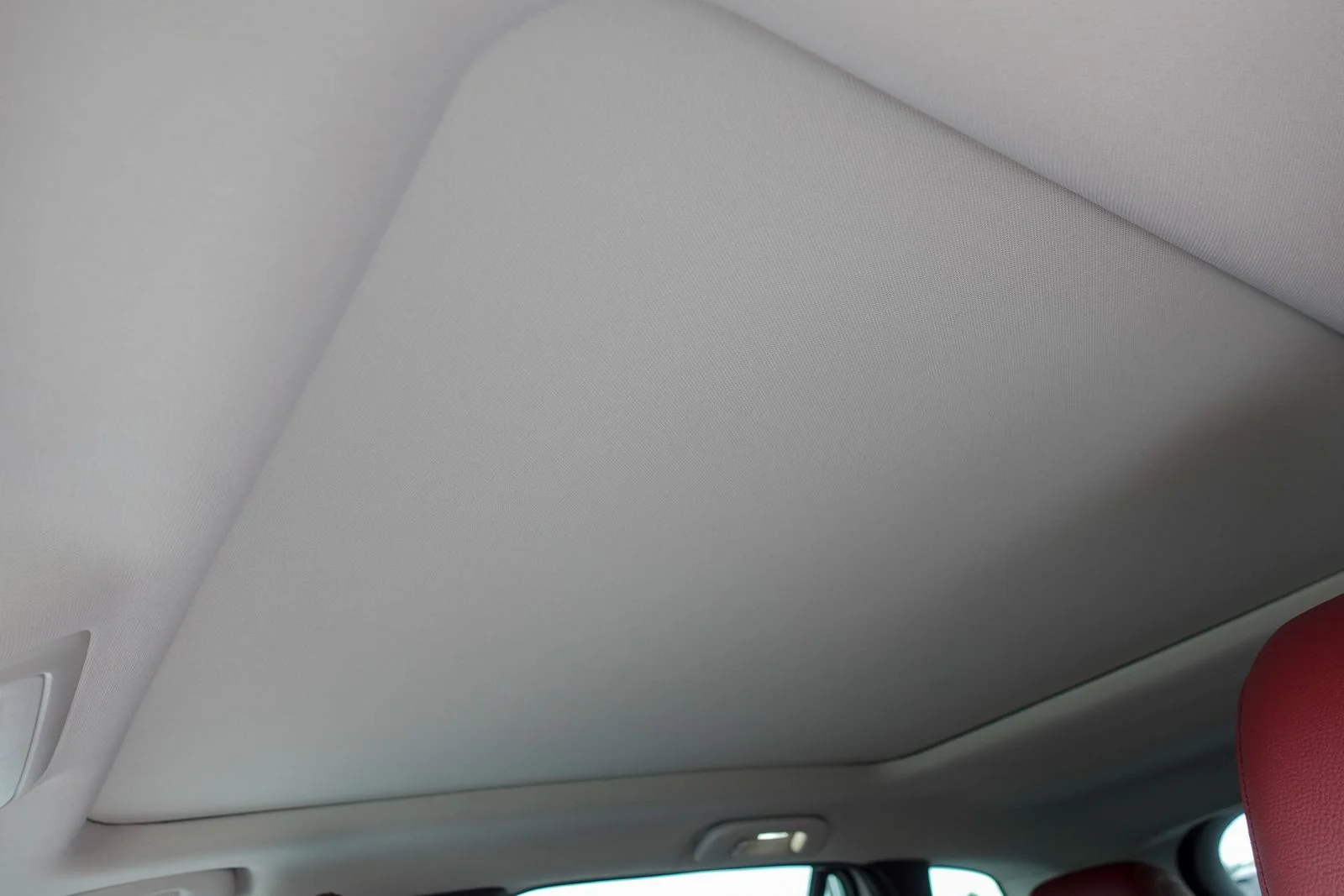 Certified Used 2025 Wind Chill Pearl Mazda Premium image 26