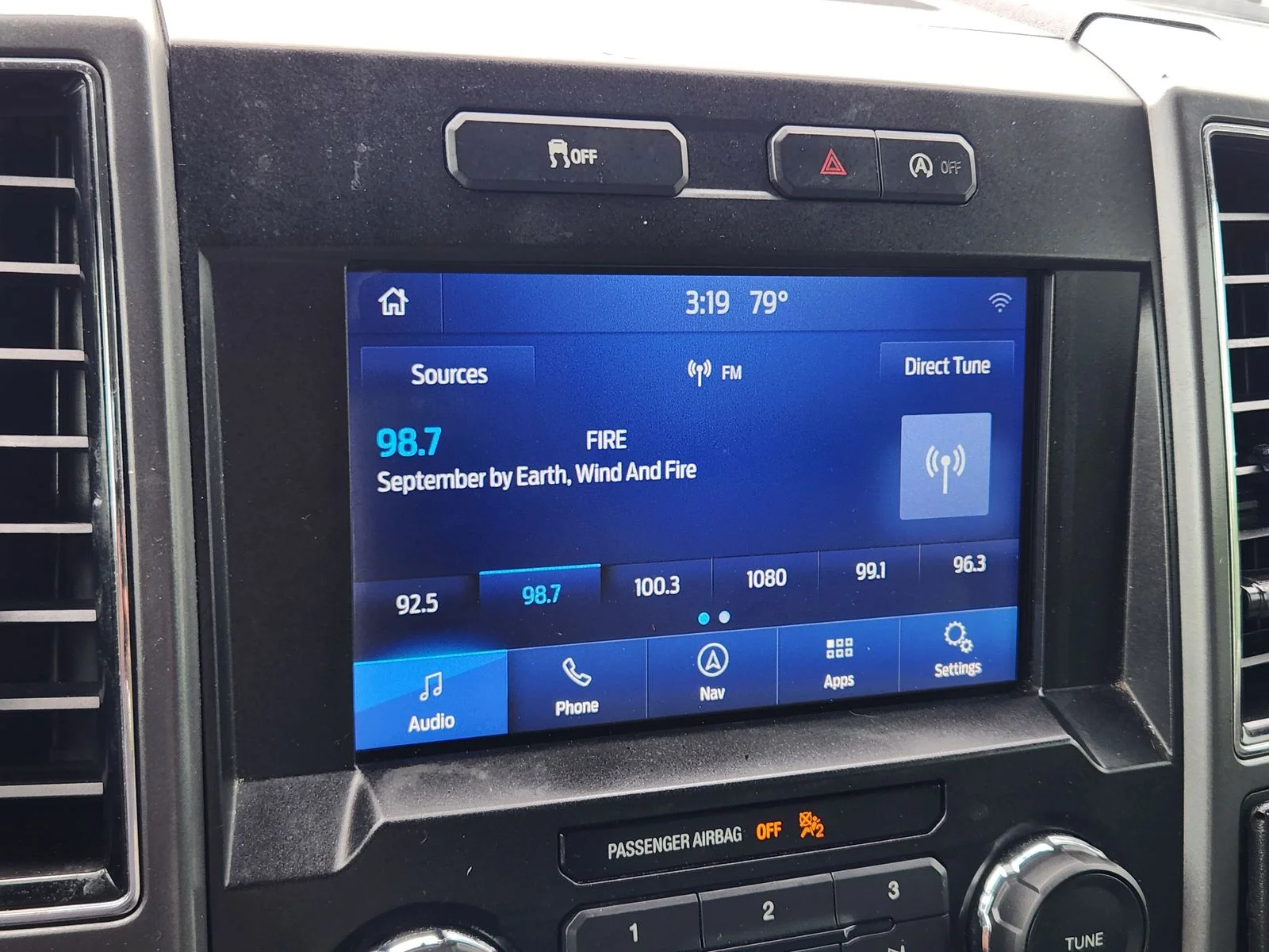 Used 2020 White Ford XLT image 17