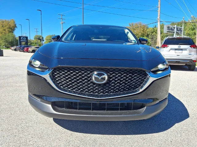 Used 2021 Black Mazda Select image 2